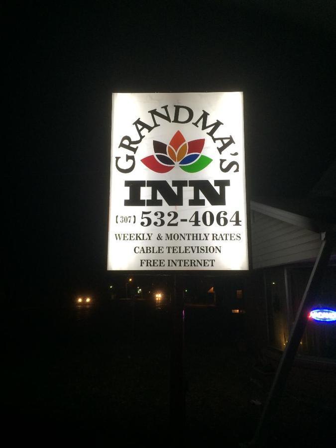 Grandmas Inn 托灵顿 外观 照片